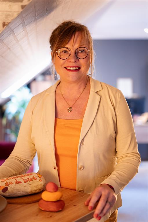 © Â© Yasmin Abbas Mohammad 